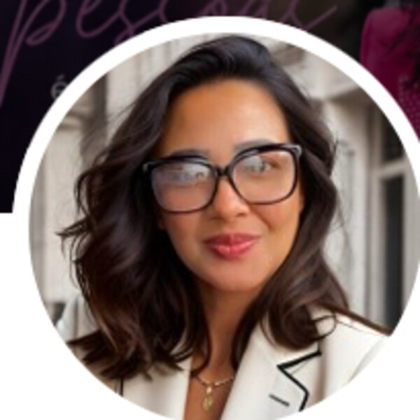 Cássia Lopes, especialista em desenvolvimento humano